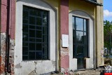 Finał modernizacji zabytkowej hali w Dębicy coraz bliżej. Wiemy, co zostało już zrobione?