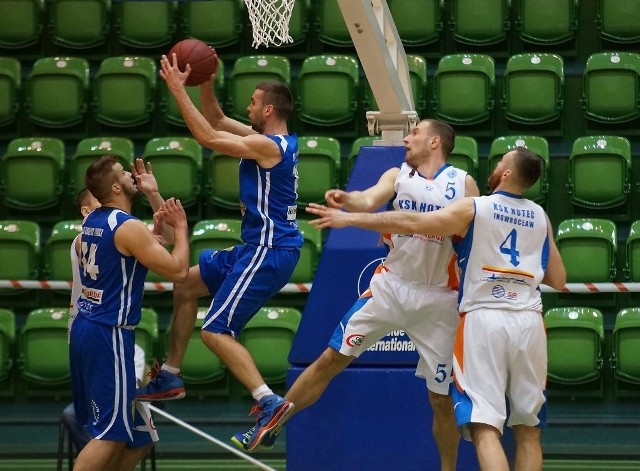 KSK Noteć Inowrocław-Księżak Łowicz 65:75