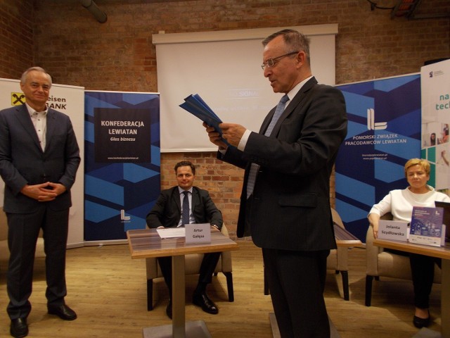 Inauguracja konferencji „Innowacja, finansowanie, rozwój - głos biznesu 2016” w Gdańsku