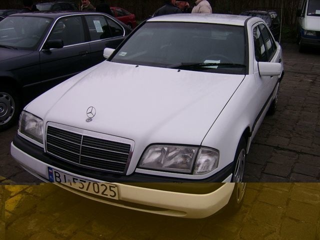 Mercedes C 220, 1997 r., 2,2 D, centralny zamek, elektryczne...