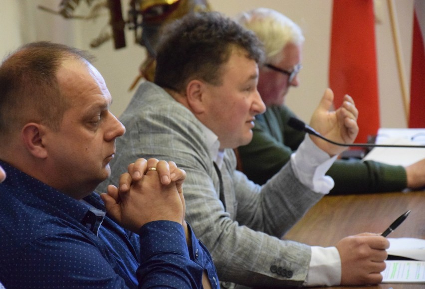 Sesja rady miejskiej w Byczynie w nowej kadencji 2018-23.