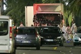 Francja. Zamach w Nicei 14.07.2016 Drastyczne wideo: Ciężarówka wjechała w tłum [WIDEO YOUTUBE]