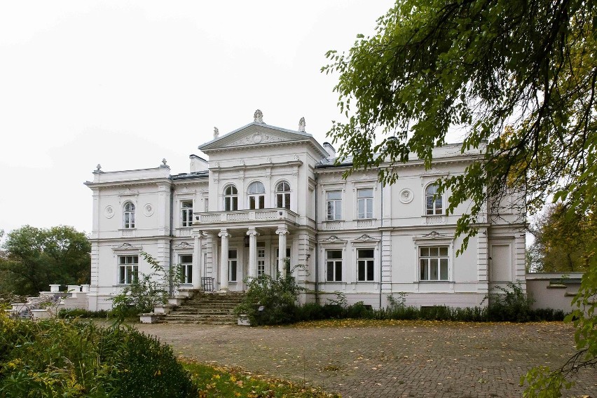 Pałac Lubomirskich  został postawiony przez barona...