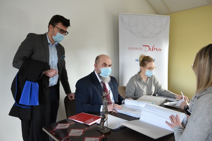 Prawnicy z Fundacji Dobra w Toruniu zapraszają zadłużonych...