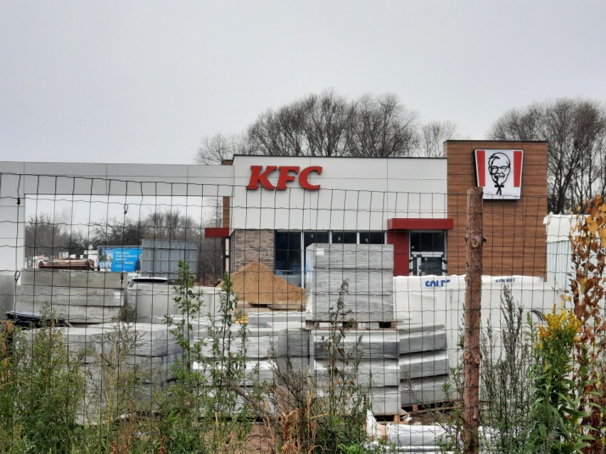 Restauracja KFC w Ostrowcu jest już prawie gotowa. Wielkie otwarcie w grudniu (ZDJĘCIA) 