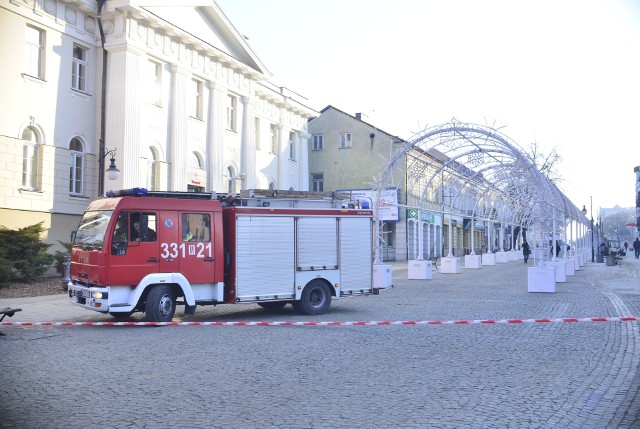 Alarm bombowy w radomskich sądach.