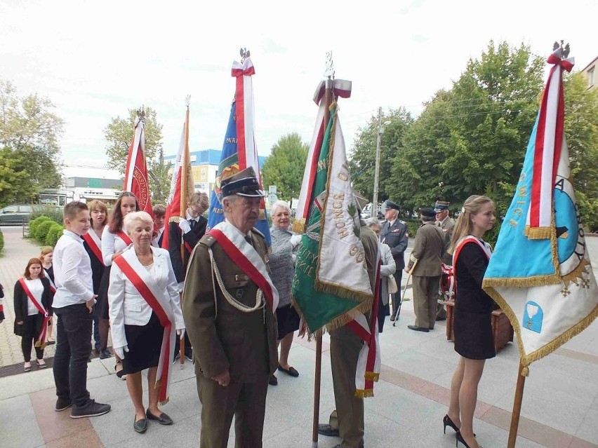 Ważne uroczystości w Starachowicach. Związane z historycznymi wydarzeniami [ZDJĘCIA] 