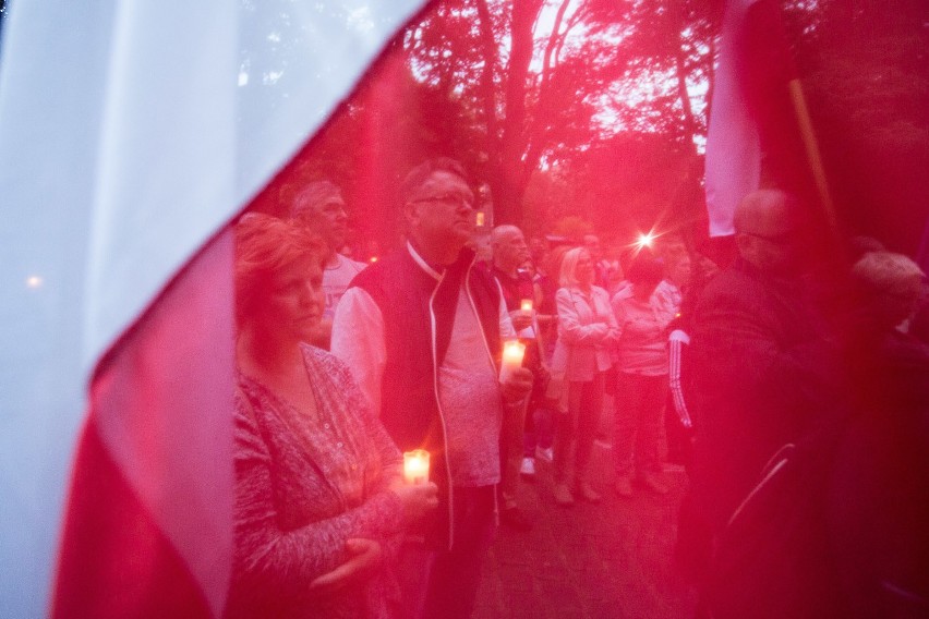 Demonstracja przed słupskim sądem