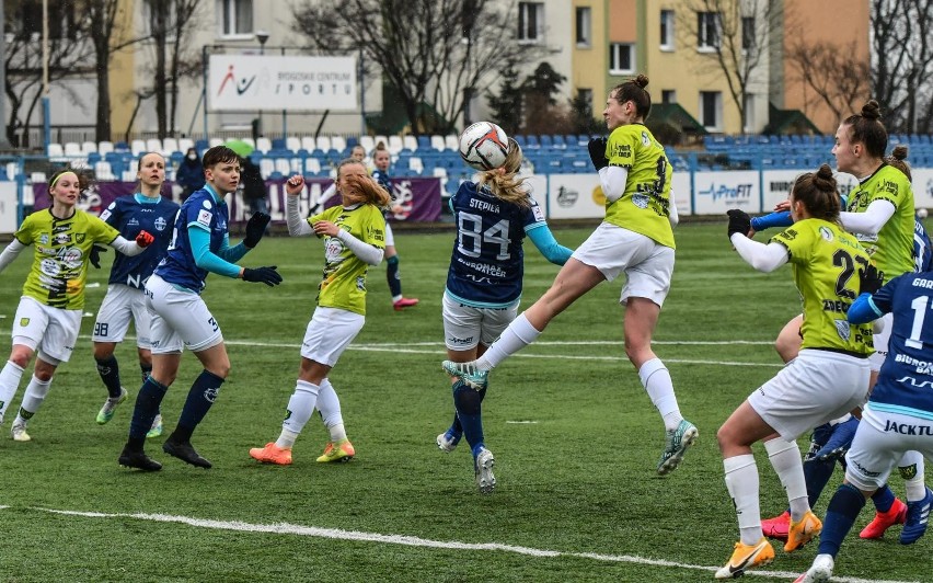 Bydgoskie piłkarki pokonały w niedzielę ROW Rybnik 1:0 w...