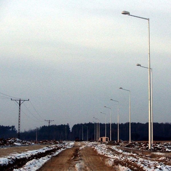 W drugiej części parku jeszcze nic się nie dzieje. Ale w najbliższym czasie powstaną tu trzy fabryki.