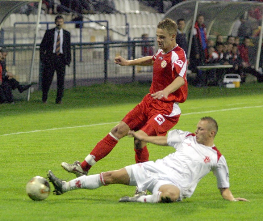 Widzewiak szyje maseczki dla medyków. Strzelił gola dla Widzewa w derbach z ŁKS