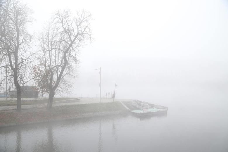 IMGW wydało komunikat meteorologiczny o silnej mgle (3.03)