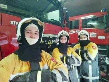 Uczniowie klas o profilu technik mechanik strażak w Zespole...