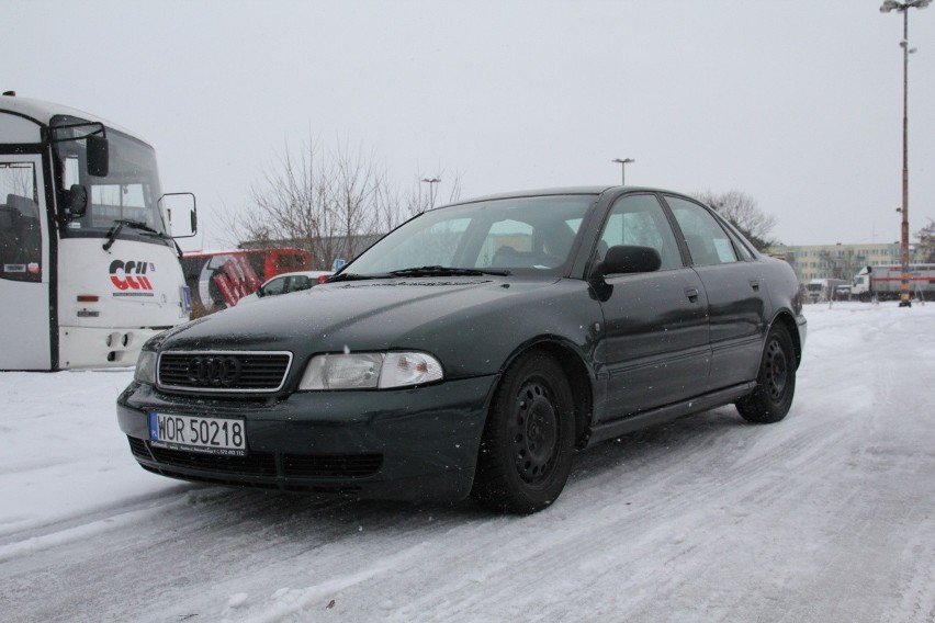 Nadzwyczaj skromna giełda samochodowa w Ostrołęce 06.01.2019