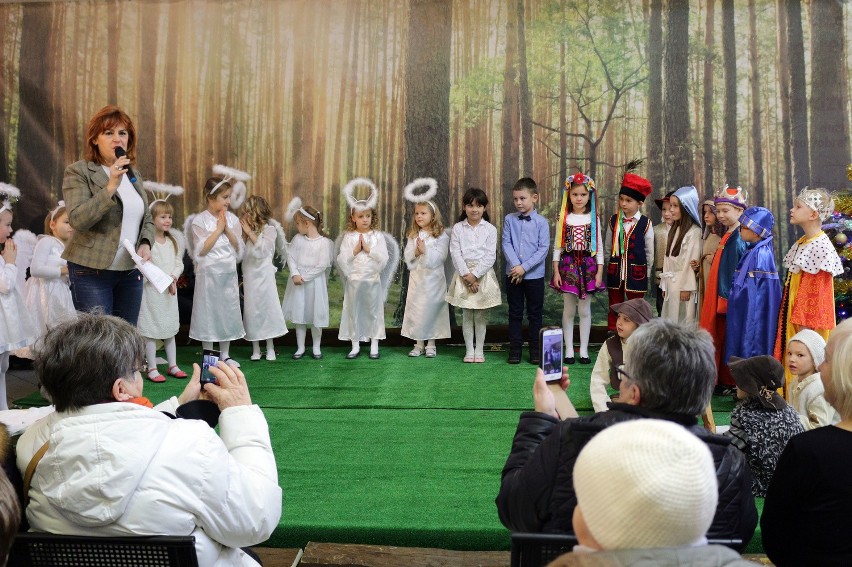 Dzieci z przedszkola miejskiego Mniszek wzięły udział w...