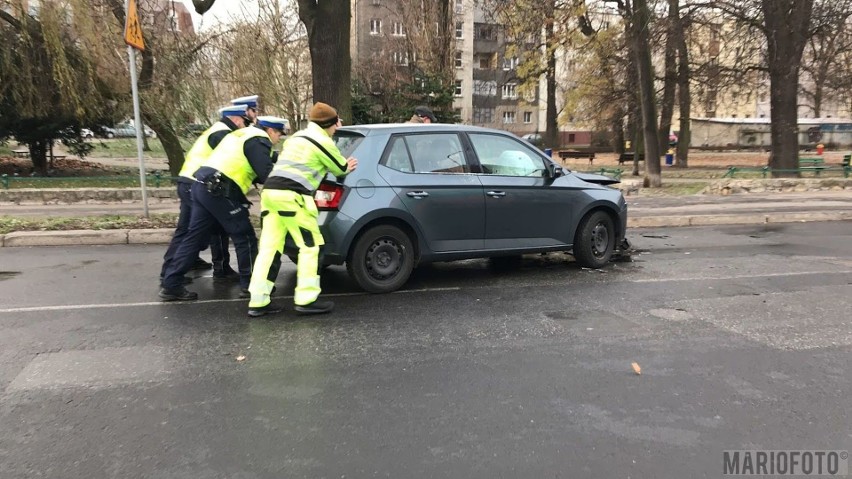 Wypadek na ul. Wrocławskiej w Opolu. Zderzyły się dwie...