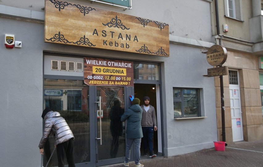 W Kielcach rusza Astana Kebab. Z okazji wielkiego otwarcia będzie... jedzenie za darmo! (ZDJĘCIA)