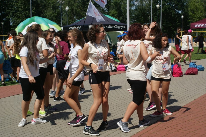 Goście z Włoch i Czech bawią się w Centrum Sportów Letnich...