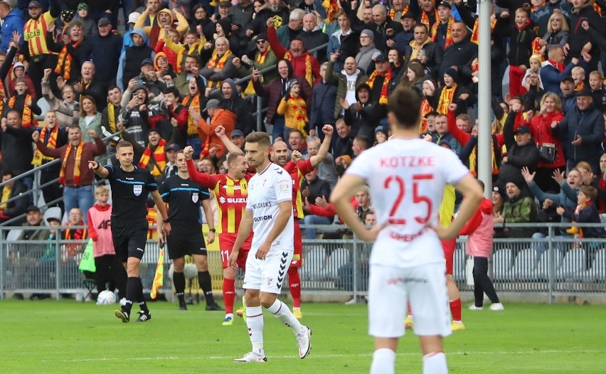 PKO Ekstraklasa. Korona Kielce przegrała z Górnikiem Zabrze 1:2. To jej trzecia porażka z rzędu na Suzuki Arenie. Zobaczcie zdjęcia z meczu