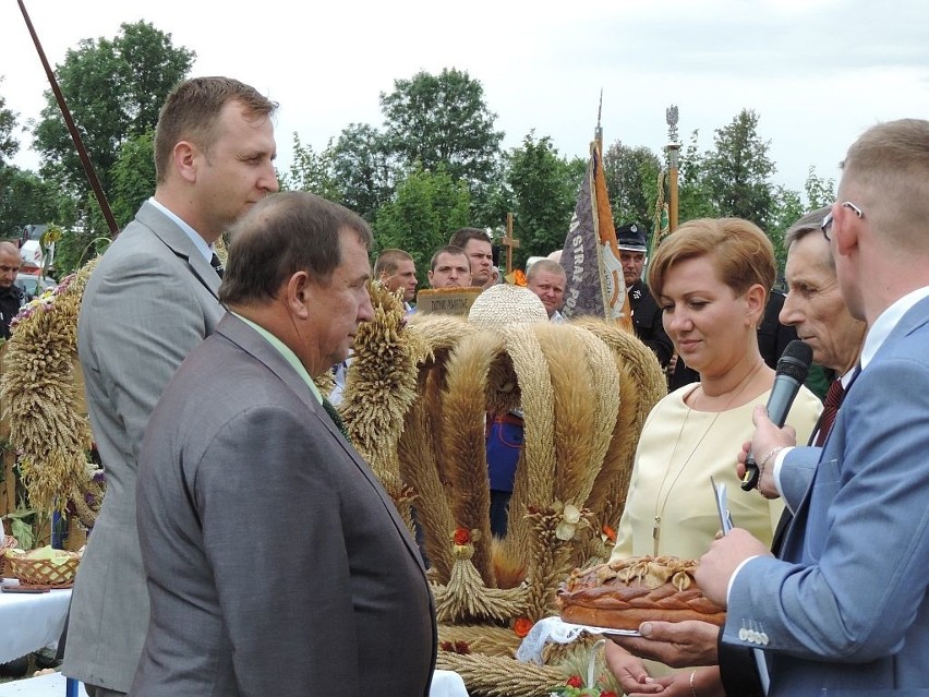 Rolnicy z powiatu inowrocławskiego świętowali w Rojewie [zdjęcia]