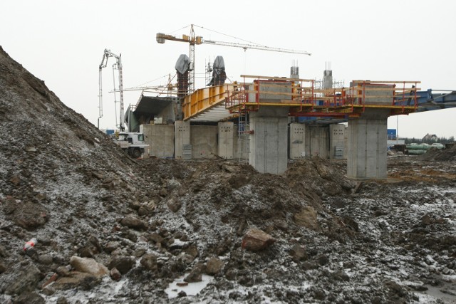 Pocisk znaleziono przy budowie nasypu drogi ekspresowej S5 na obrzeżach Wrocławia