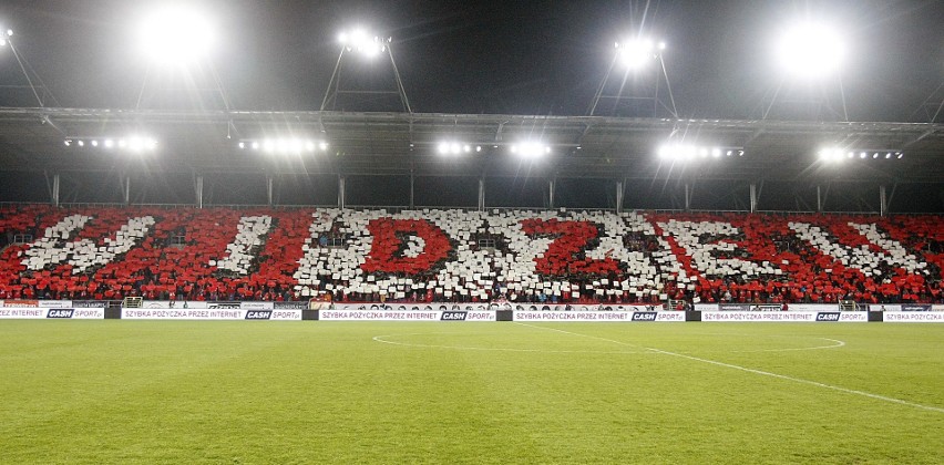 O co więc konkretnie chodzi? Ano o to, że Widzew nie...