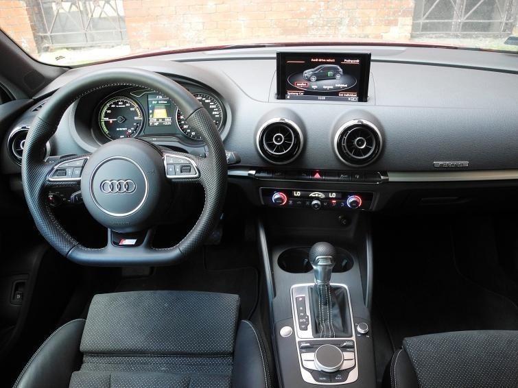 Napęd Audi A3 Sportback e-tron opiera się na koncepcji...