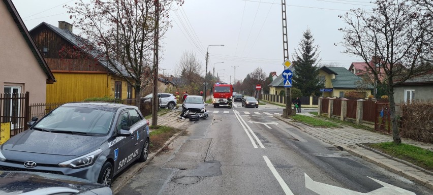 Do kolizji doszło na kilkanaście minut przed godziną 9....