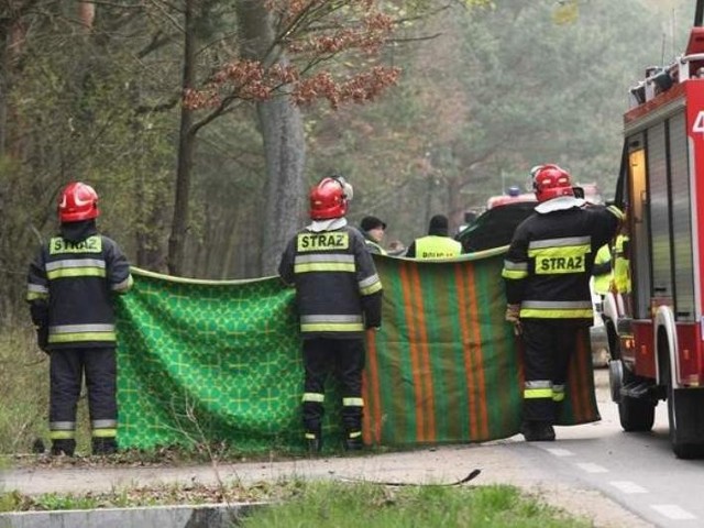 Do wypadku w Klamrach doszło 13 kwietnia. Siedmioro pasażerów zginęło na miejscu.