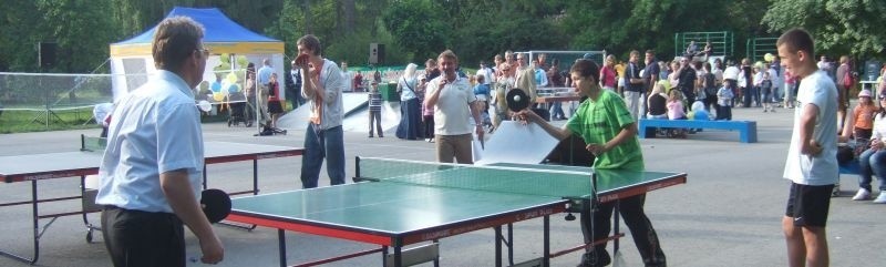 Na pikniku można było zagrać w ping-ponga z prezydentem...