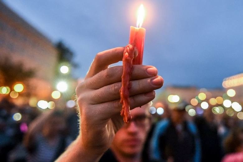 Manifestacja w Poznaniu w obronie niezawisłości sądów