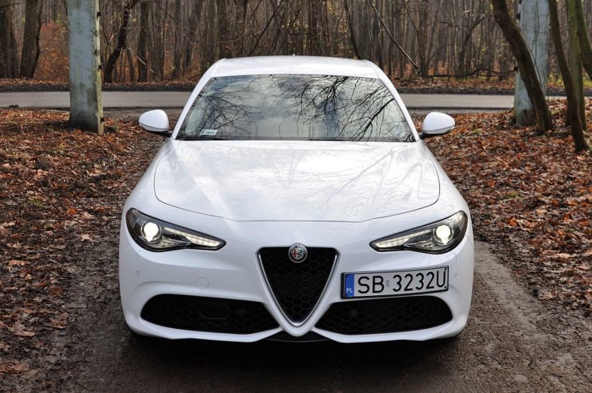 Alfa Romeo Giulia Veloce...