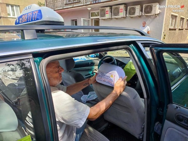 Policjanci i taksówkarze łączą siły! Wszystko po to, aby zadbać o bezpieczeństwo seniorów