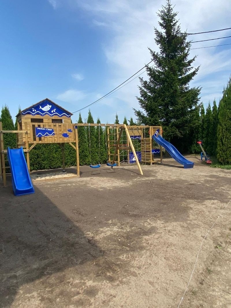 Nowy plac zabaw w Bodzewie, w gminie Belsk Duży. Na dzieci czekają wspaniałe atrakcje. Zobacz zdjęcia obiektu 