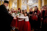 Podlaskie chóry i zespoły zaśpiewały prawosławne kolędy na Zamku Królewskim w Warszawie. Zobacz na zdjęciach kto wystąpił w Sali Wielkiej 
