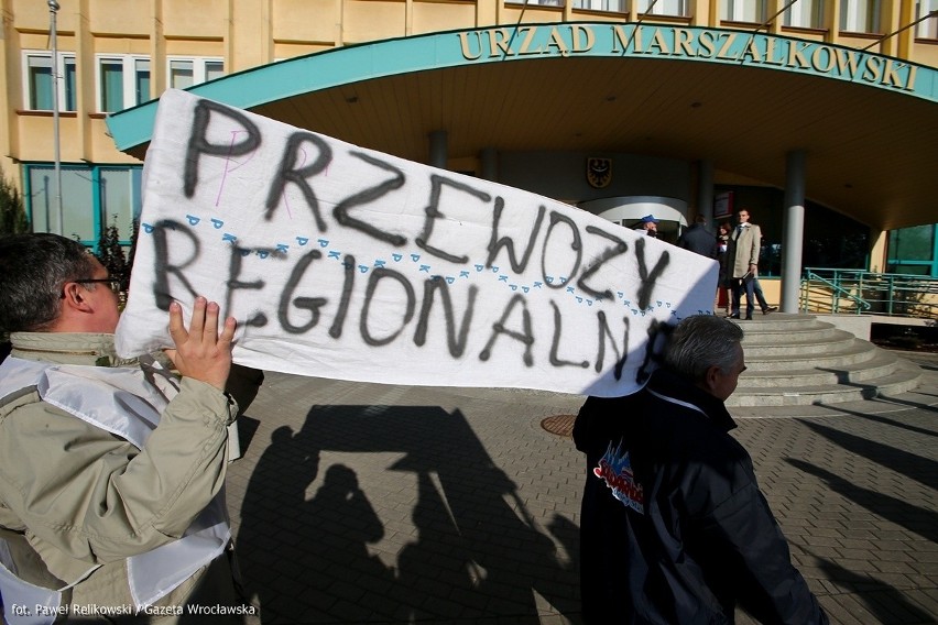 Pociągi Przewozów Regionalnych nie wyjadą na tory?