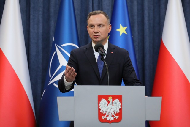 - Dyskusja bardzo otwarta, szczera i odpowiedzialna - powiedział po posiedzeniu Rady Bezpieczeństwa Narodowego prezydent Polski Andrzej Duda.