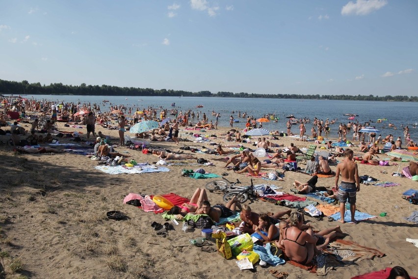 Pogoria III w Dąbrowie Górniczej: Tłumy na plaży!