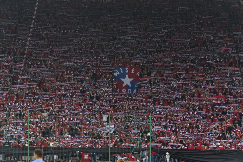 Kibice Wisły Kraków pobili rekord frekwencji w I lidze. Prawie 32 tysiące widzów na trybunach! Zabrakło tylko jednej rzeczy