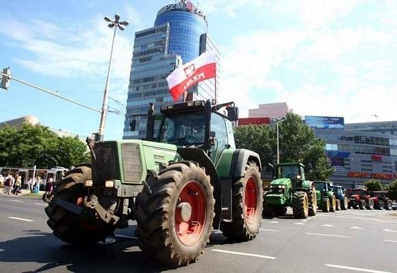 W czerwcu rolnicy protestowali w Szczecinie i sparaliżowali ruch w centrum miasta.