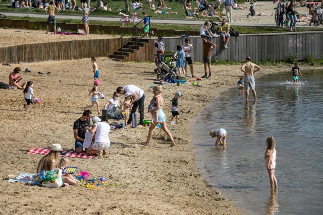 Główny Inspektorat Sanitarny opublikował oficjalne wytyczne dotyczące funkcjonowania plaż i kąpielisk w czasie epidemii koronawirusa. Jak będą wyglądały tegoroczne wakacje na plaży?