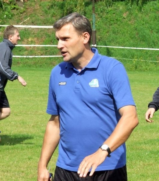 Andrzej Orzeszek będzie w nadchodzącej rundzie prowadził zespół z Poniatowej.