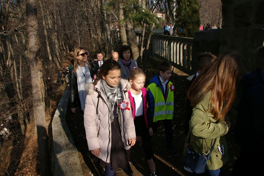 Święto Niepodległości w Gminie Gorlice z mszą świętą na zagórzańskim cmentarzu