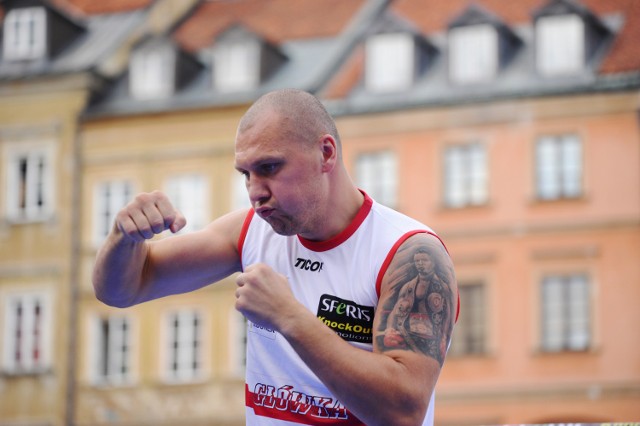 Krzysztof Głowacki i Ołeksandr Usyk odliczają godziny do walki w Ergo Arenie. Organizatorzy gali Polsat Boxing Night zaprosili na trybuny Władimira i Witalija Kliczków. 