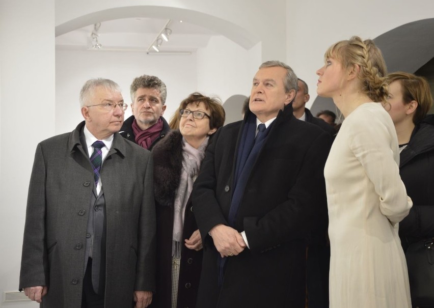 Premier drugi raz otworzył wystawę. Tym razem w Kielcach