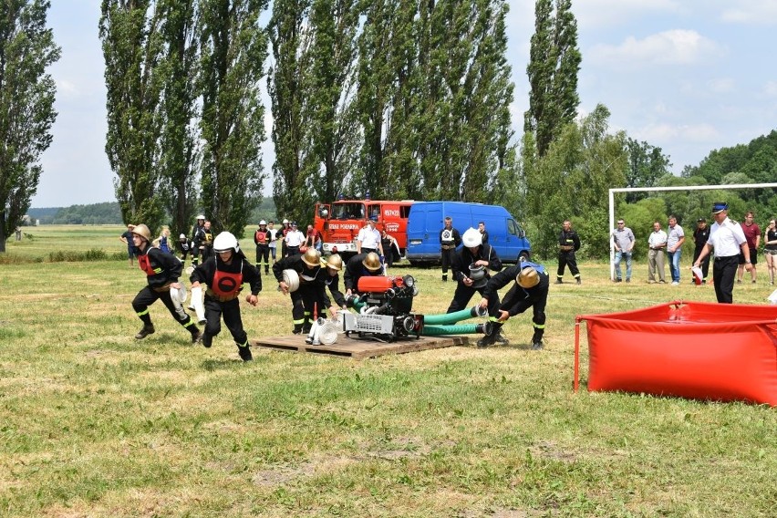 Strażacy ochotnicy rywalizowali w Parzymiechach. Kto był...