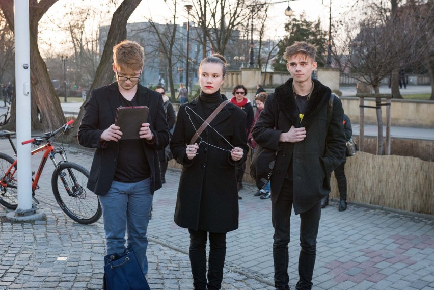 Protest w Opolu. Według policji manifestujących było około...