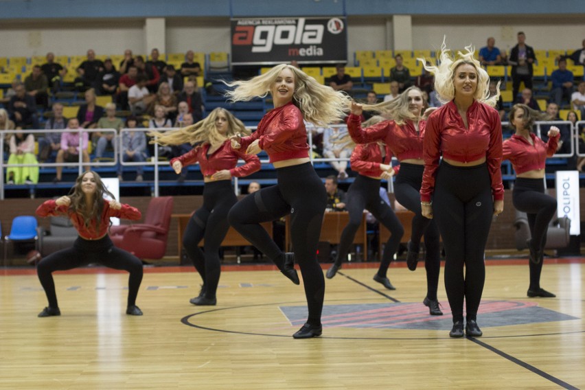 Cheerleaders Maxi wystąpiły podczas turnieju o Puchar Prezydenta Miasta Słupska