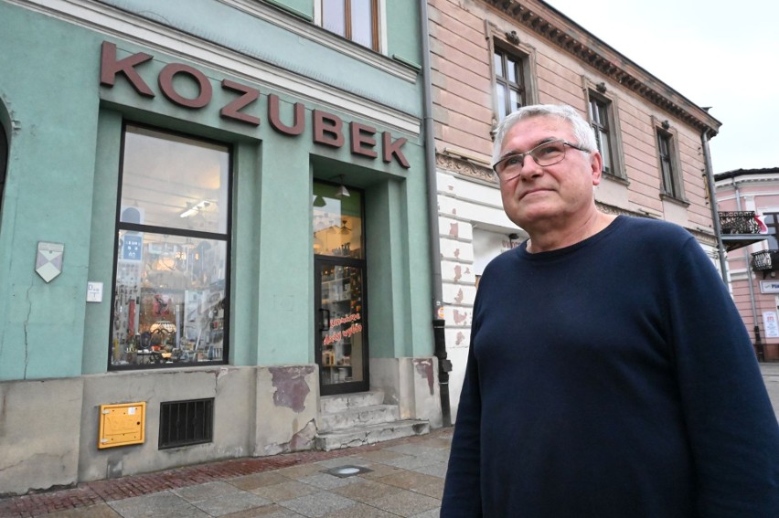 Jan Molenda, właściciel sklepu Kozubek w Kielcach, mówi, że...