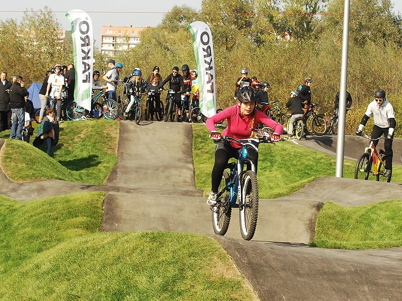 Otworzyli pumptrack w Nowym Sączu [ZDJĘCIA, WIDEO]